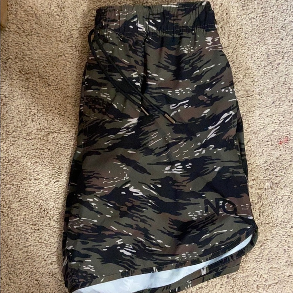Men’s NFQ Camo shorts